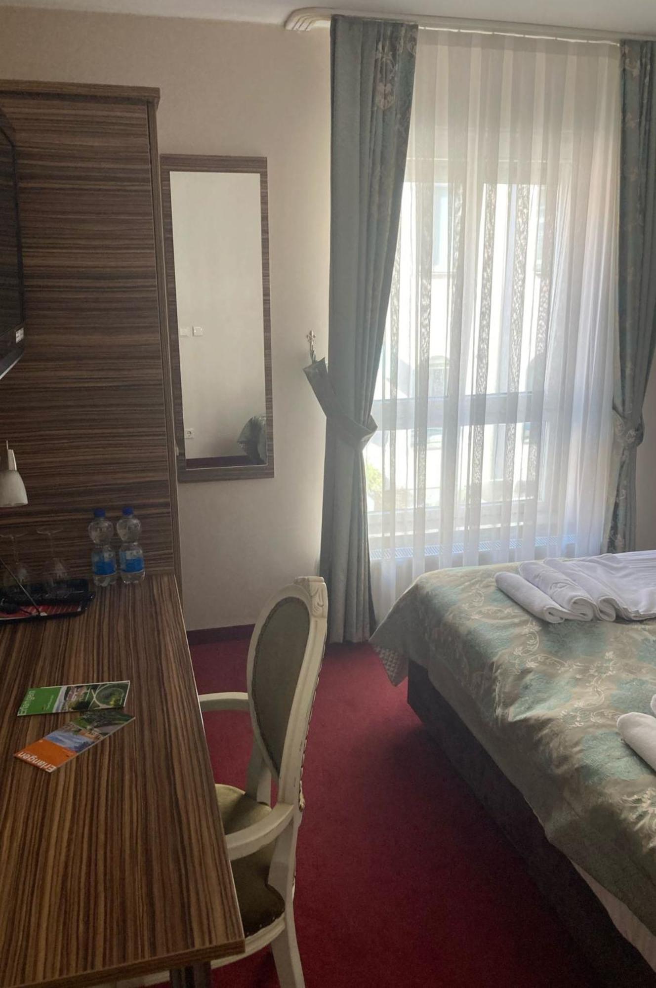 Erde Hotel Эрланген Экстерьер фото
