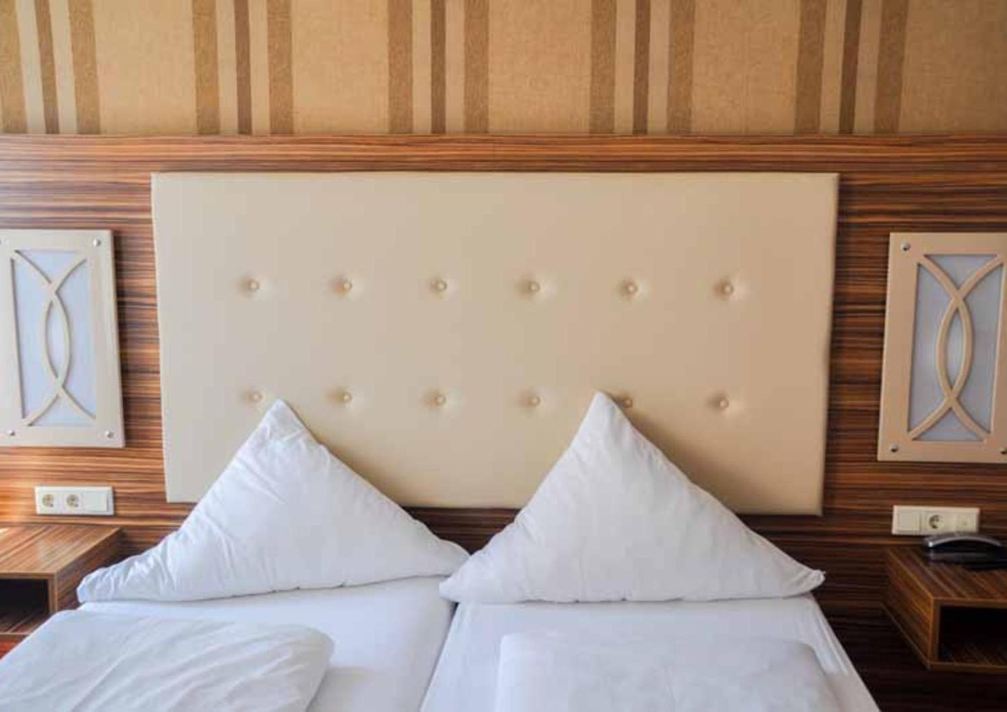 Erde Hotel Эрланген Экстерьер фото