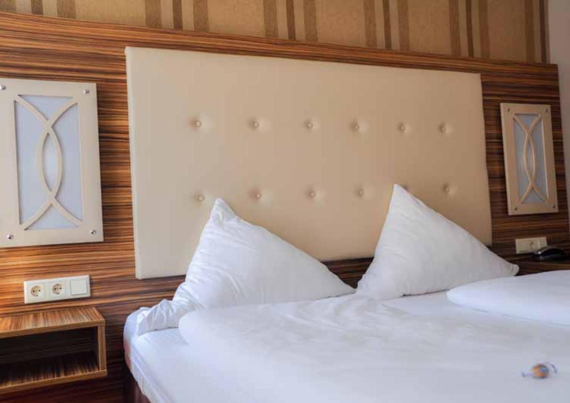 Erde Hotel Эрланген Экстерьер фото