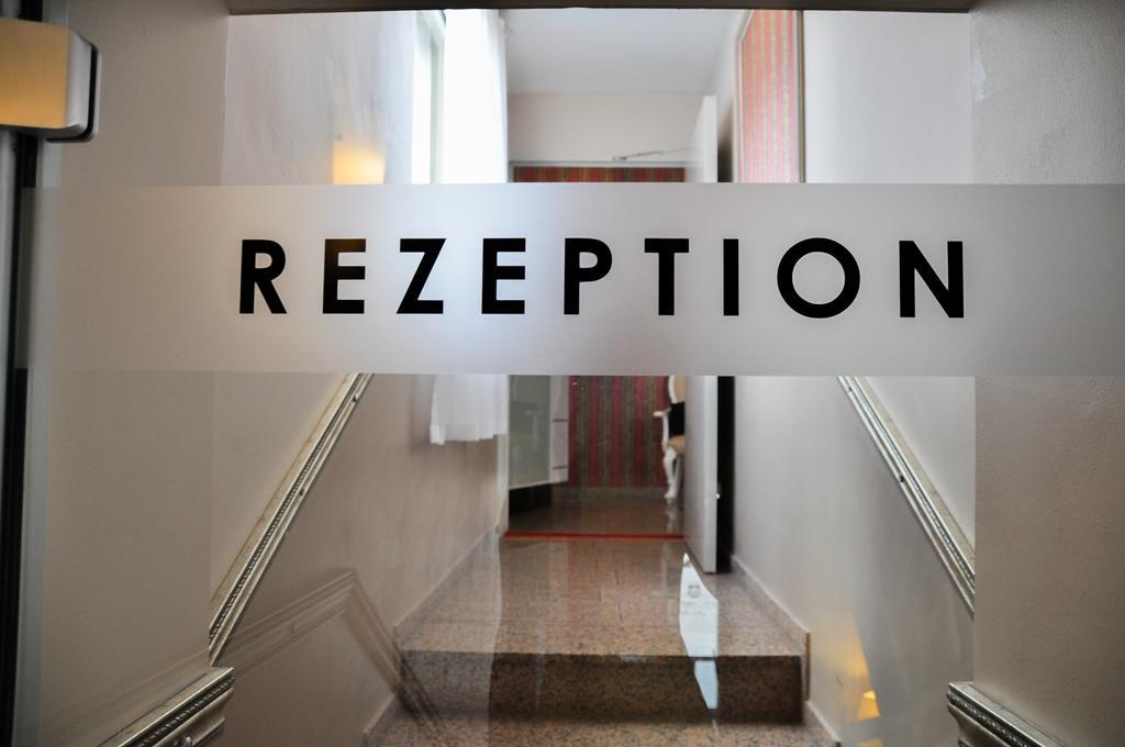 Erde Hotel Эрланген Экстерьер фото